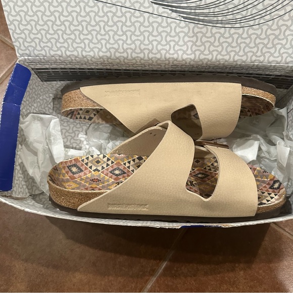 Birkenstock Arizona Sandals - Desert Soil Sandcastle - Picture 3 of 9